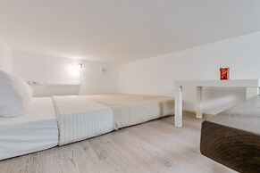 Sokroma PiterFM Aparts