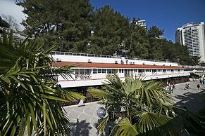 Lighthouse Hotel