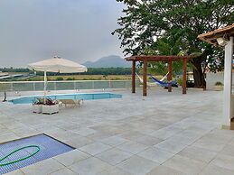 Oasis do Lago - Casa para 20 pessoas com 6 quartos