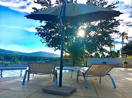 Oasis do Lago - Casa para 20 pessoas com 6 quartos