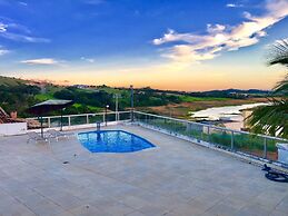 Oasis do Lago - Casa para 20 pessoas com 6 quartos