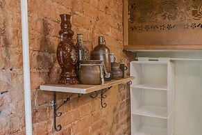 Sokroma Gorod Masterov Aparts