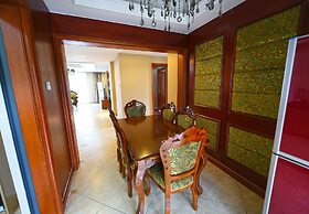 Elizabeth Royal Apartments