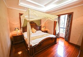 Elizabeth Royal Apartments