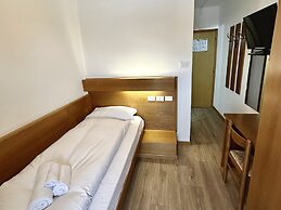 Hotel Ferrari