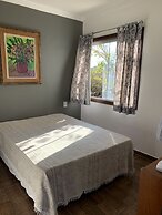 Charme e Aconchego - Casa para 10 pessoas com 3 quartos