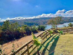 Charme e Aconchego - Casa para 10 pessoas com 3 quartos