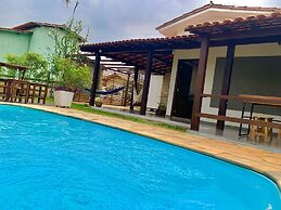 Charme e Aconchego - Casa para 10 pessoas com 3 quartos