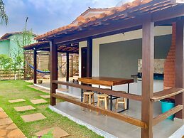 Charme e Aconchego - Casa para 10 pessoas com 3 quartos