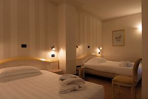 Hotel London