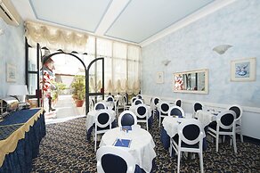 Hotel London