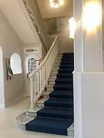 Hotel London