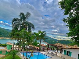 Vista do Lago - Casa para 16 pessoas com 4 quartos