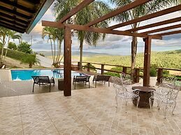 Vista do Lago - Casa para 16 pessoas com 4 quartos