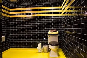 Hicksville Pines Chalets & Motel