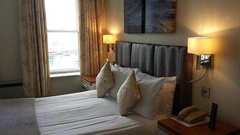 The Dolphin Hotel