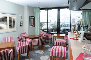 The Dolphin Hotel