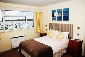 The Dolphin Hotel