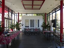 Am Eichholz Galerie & Art Hotel