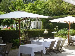 Am Eichholz Galerie & Art Hotel