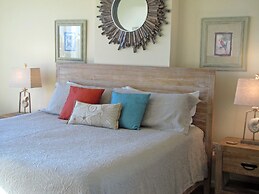 Leeward Key Condos by Crystal Waters