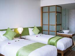 Vinh Hung Old Town Hotel
