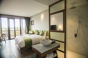 Vinh Hung Old Town Hotel