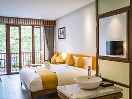 Vinh Hung Old Town Hotel