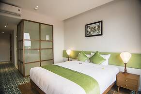 Vinh Hung Old Town Hotel