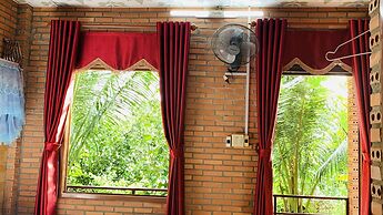 Gibbon Singing Homestay