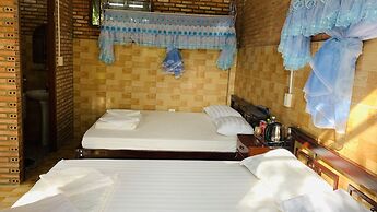 Gibbon Singing Homestay