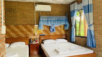 Gibbon Singing Homestay