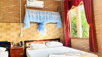 Gibbon Singing Homestay