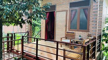 Gibbon Singing Homestay