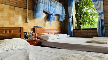 Gibbon Singing Homestay