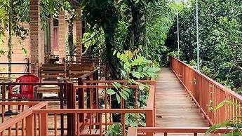 Gibbon Singing Homestay