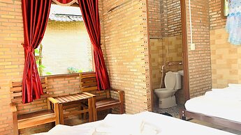 Gibbon Singing Homestay