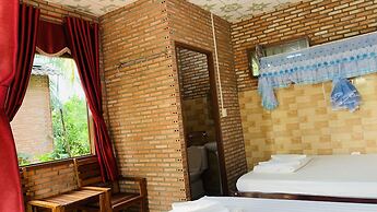 Gibbon Singing Homestay