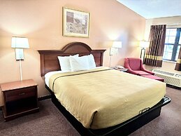 Owensville Motor Inn