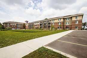 MainStay Suites Madison - Monona