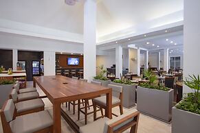 Krystal Urban Monterrey San Jerónimo