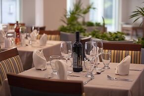 Krystal Urban Monterrey San Jerónimo