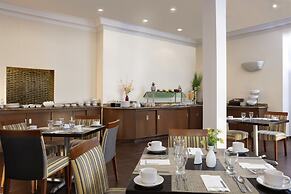 Krystal Urban Monterrey San Jerónimo