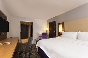 Krystal Urban Monterrey San Jerónimo