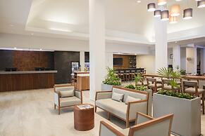 Krystal Urban Monterrey San Jerónimo