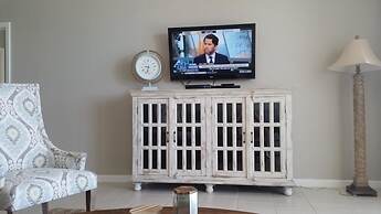 Majestic Sun Condos by Crystal Waters