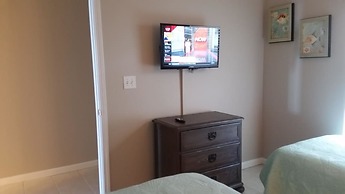 Majestic Sun Condos by Crystal Waters