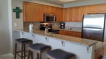 Majestic Sun Condos by Crystal Waters