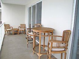 Majestic Sun Condos by Crystal Waters