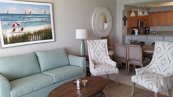 Majestic Sun Condos by Crystal Waters